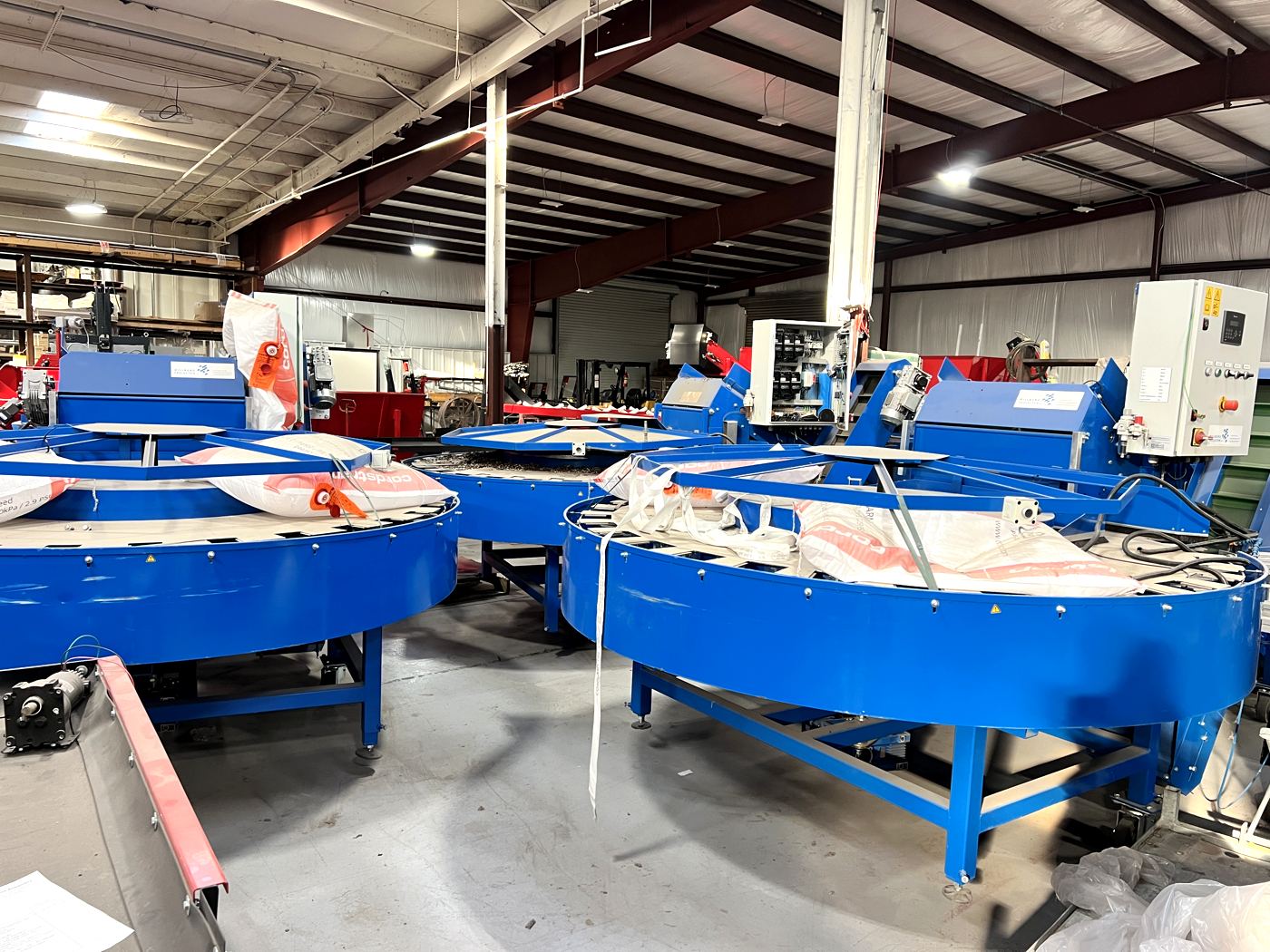 Three used Willburg carousel potters